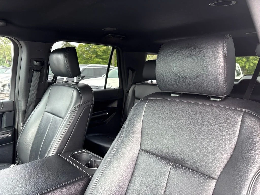 Used 2019 Stone Gray Metallic Ford XLT image 13