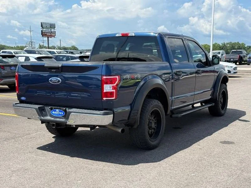 Used 2020 Blue Jeans Metallic Ford XLT image 3