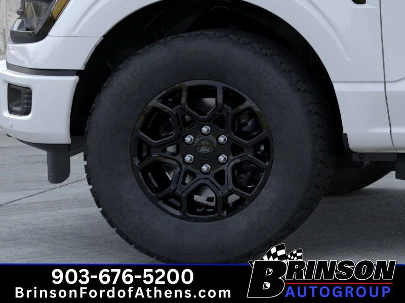 New 2026 Oxford White Ford XLT image 19
