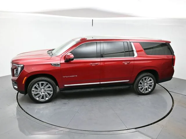 Used 2025 Volcanic Red Tintcoat GMC Elevation image 40