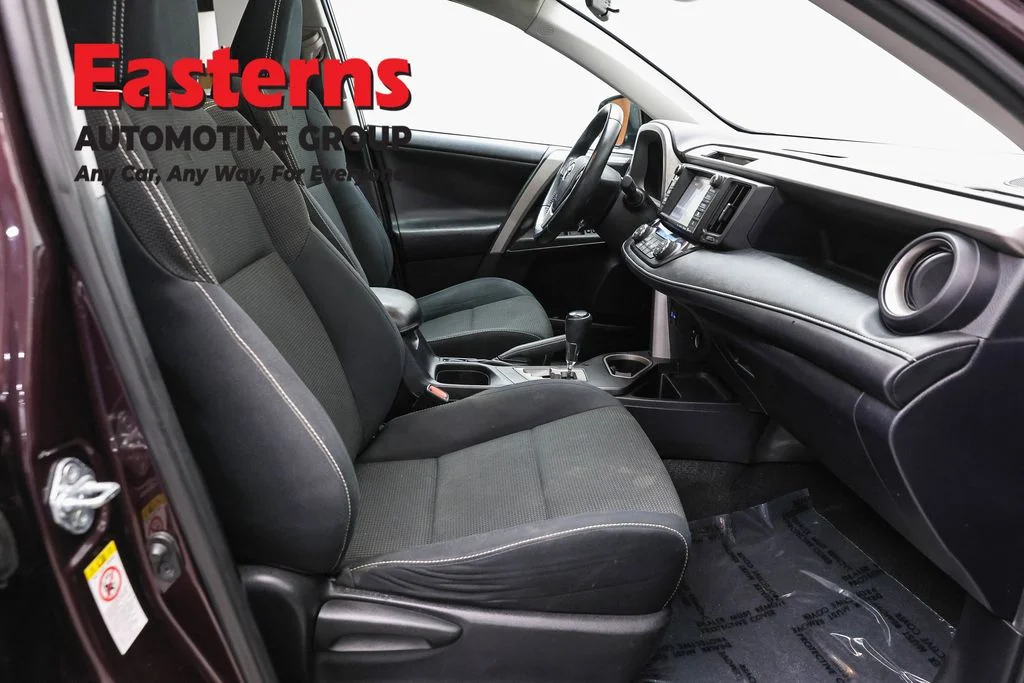 Used 2016 Black Toyota XLE image 25