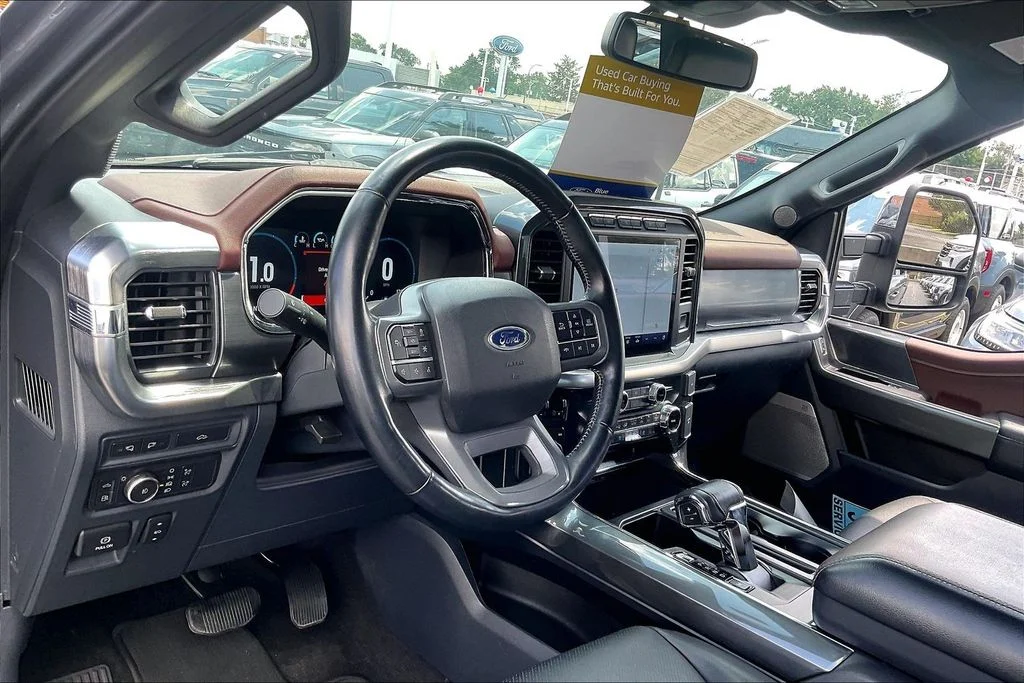 Used 2022 Gray Ford Lariat image 13
