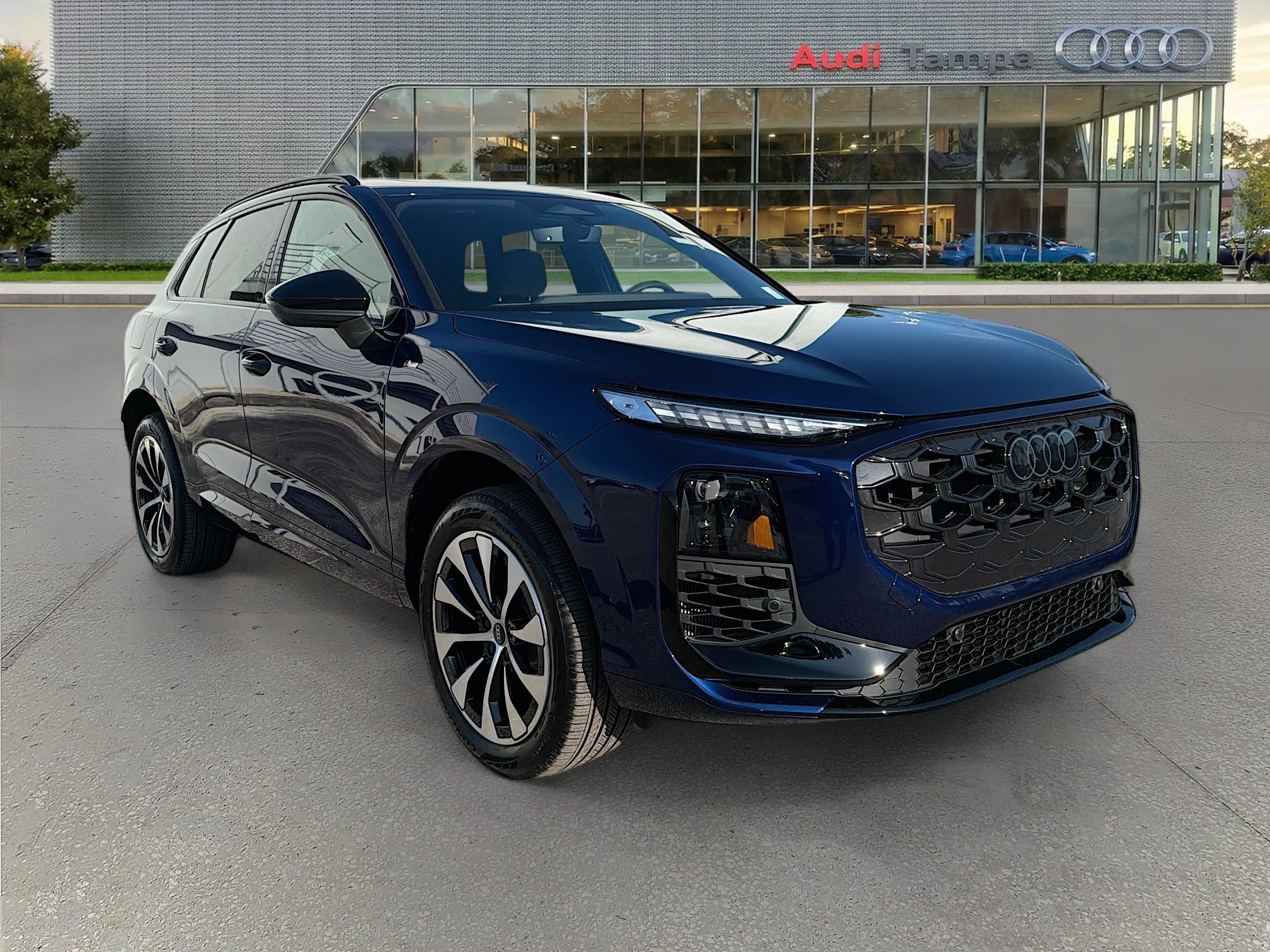 New 2026 Navarra Blue Metallic Audi S line image 1