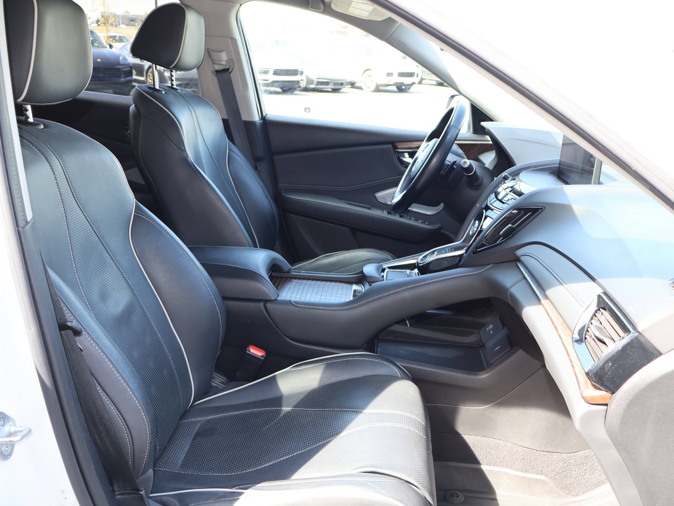 Used 2021 Platinum White Pearl Acura w/Advance Package image 27