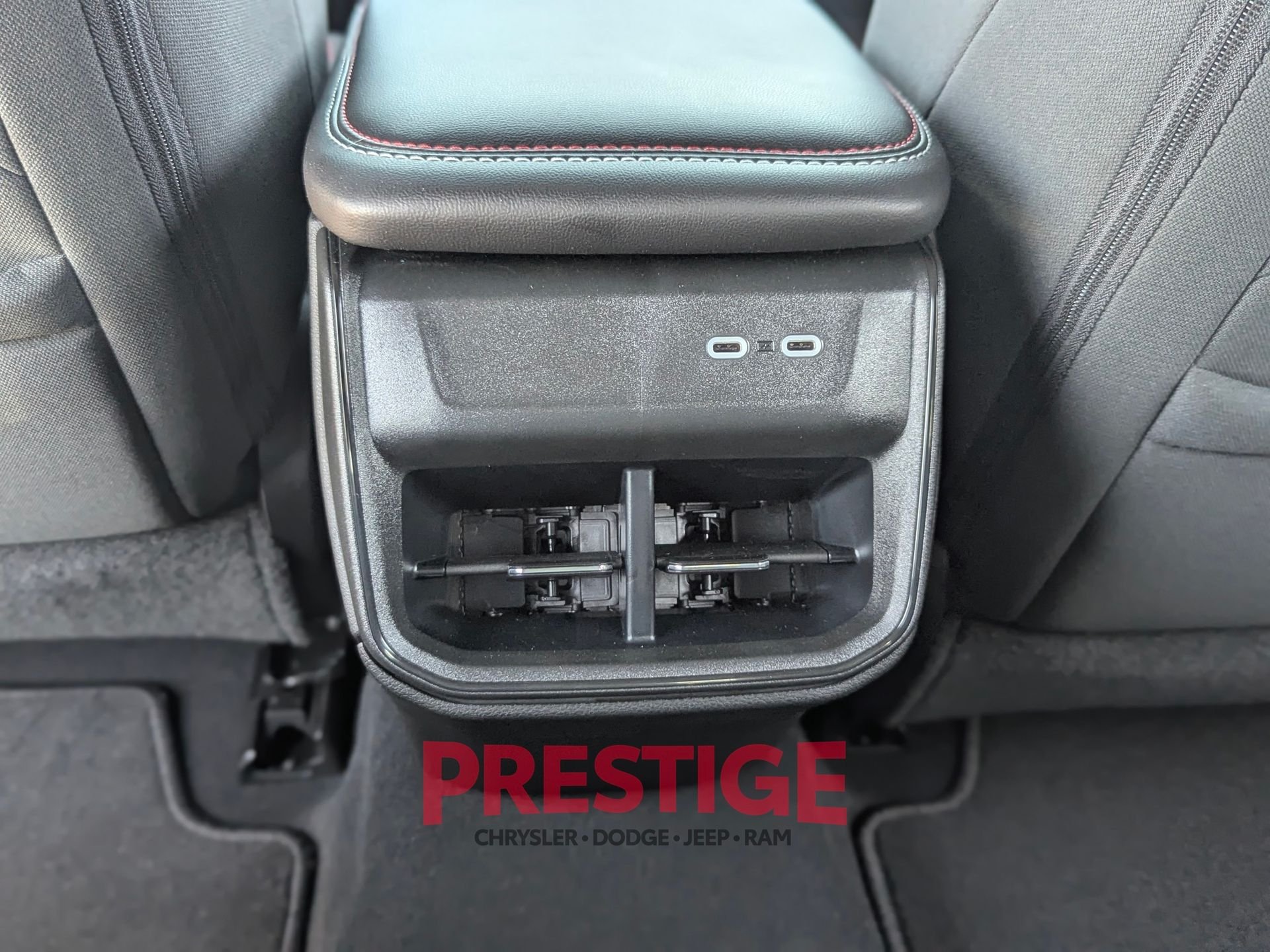 New 2026 Diamond Black Crystal Pearlcoat Dodge  image 25