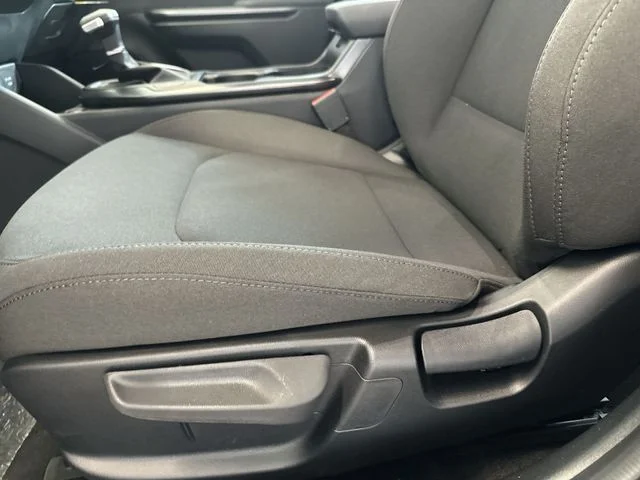 New 2026 Currant Red Kia LXS image 16