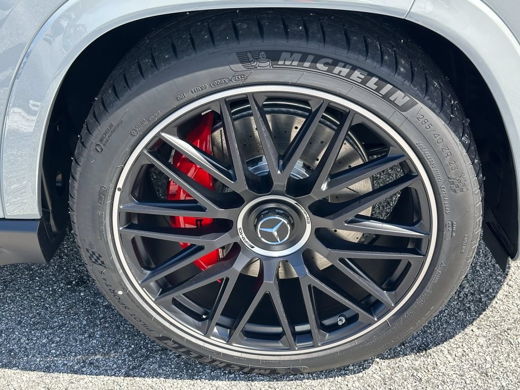 New 2026 MANUFAKTUR Alpine Grey Mercedes-Benz AMG® GLS 63 image 14
