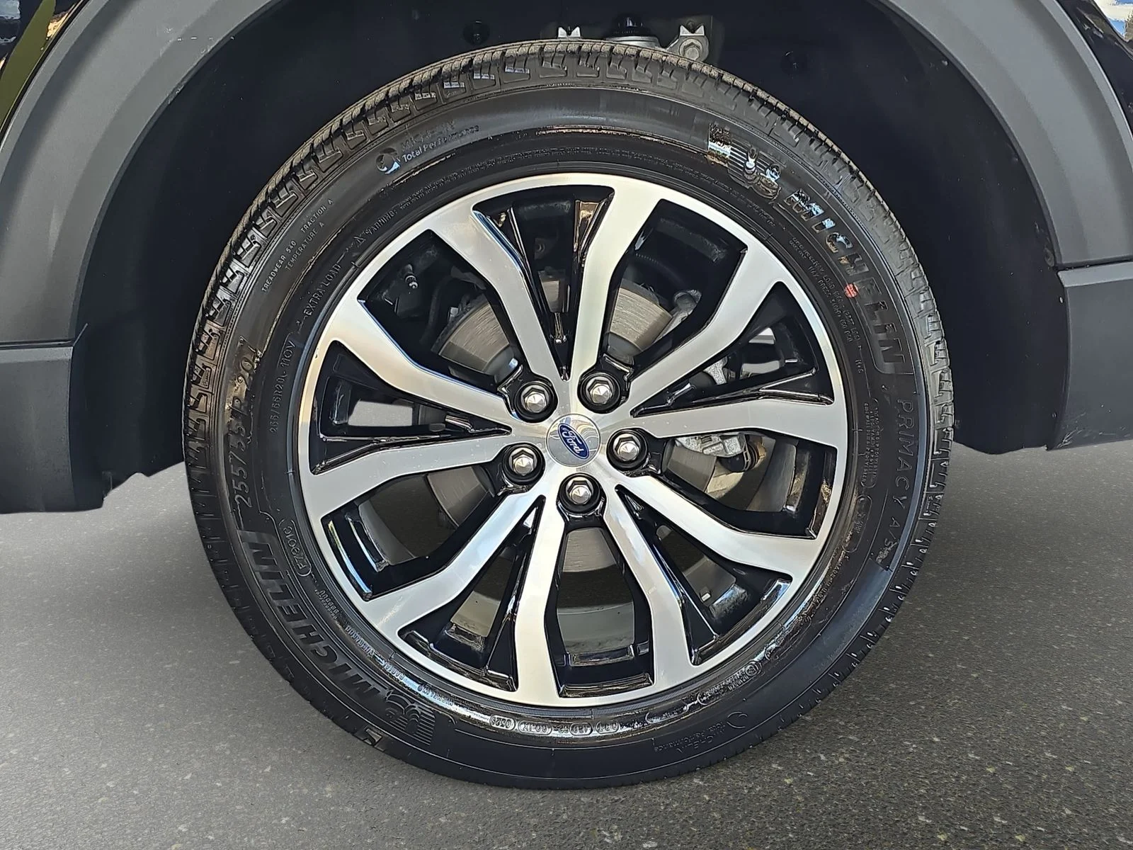 Used 2025 Black Metallic Ford ST-Line image 33