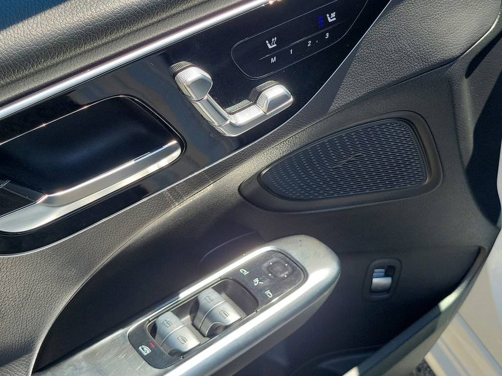 2024 Mercedes-Benz C-Class Sedan C 300 - Photo 18