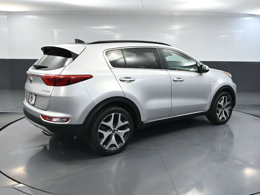Used 2019 Silver Kia SX image 5