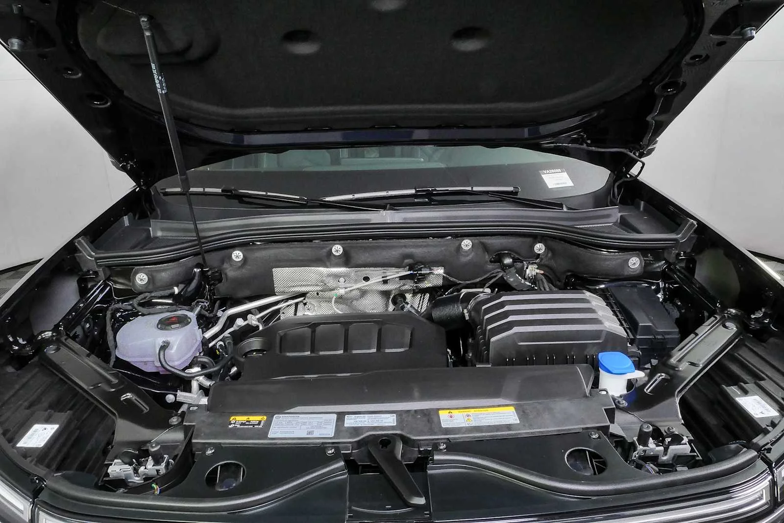 New 2026 Deep Black Pearl Volkswagen 2.0T SE w/Technology image 35