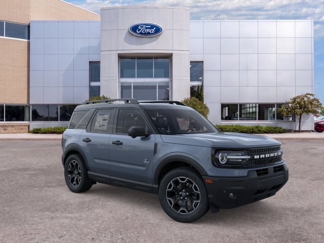 New 2026 Azure Gray Metallic Ford Outer Banks image 7