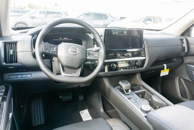 New 2026 Super Black Nissan SL image 11