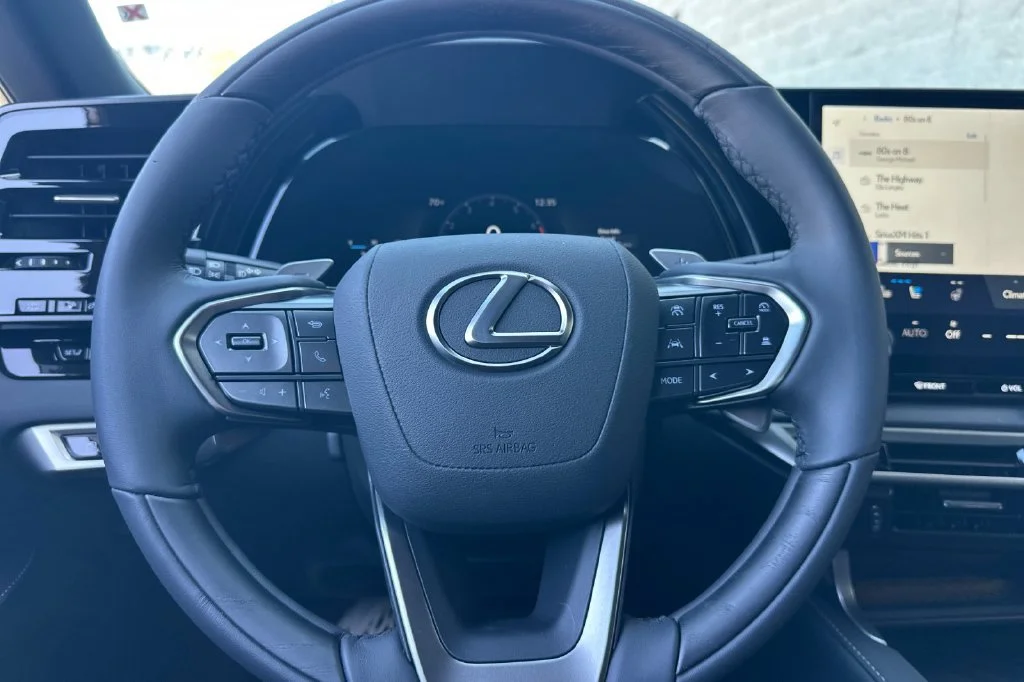 2026 Lexus RX 350 Premium - Photo 23