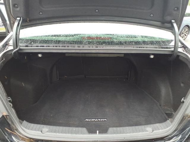 Used 2013 Black Hyundai GLS image 20