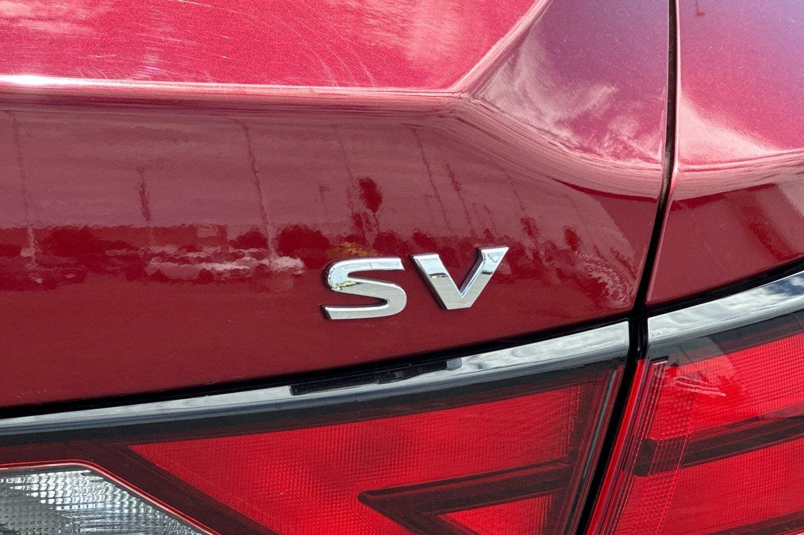 Used 2024 Scarlet Ember Tintcoat Nissan SV image 26