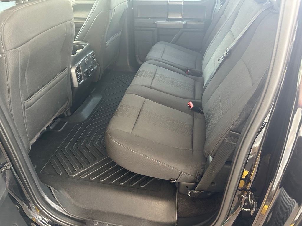 Used 2020 Black Ford XLT image 29