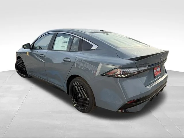 New 2026 Atlantic Gray Metallic Nissan SR image 5