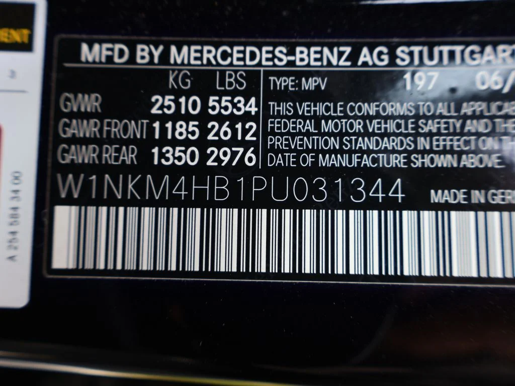 Certified Used 2023 Black Mercedes-Benz GLC 300 image 23