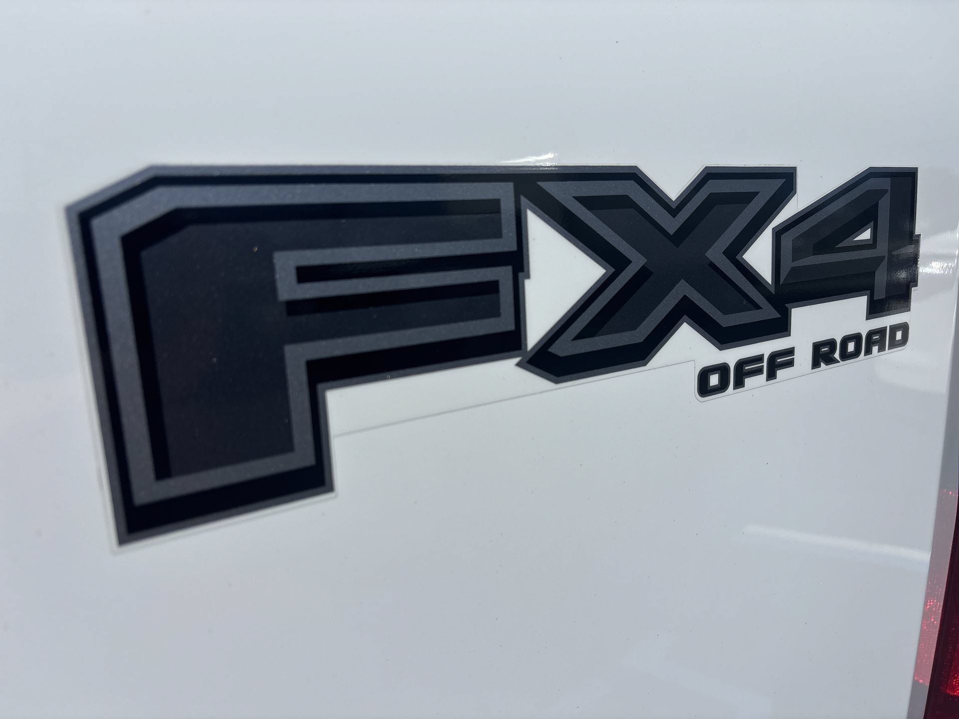 Used 2023 White Ford XLT image 26