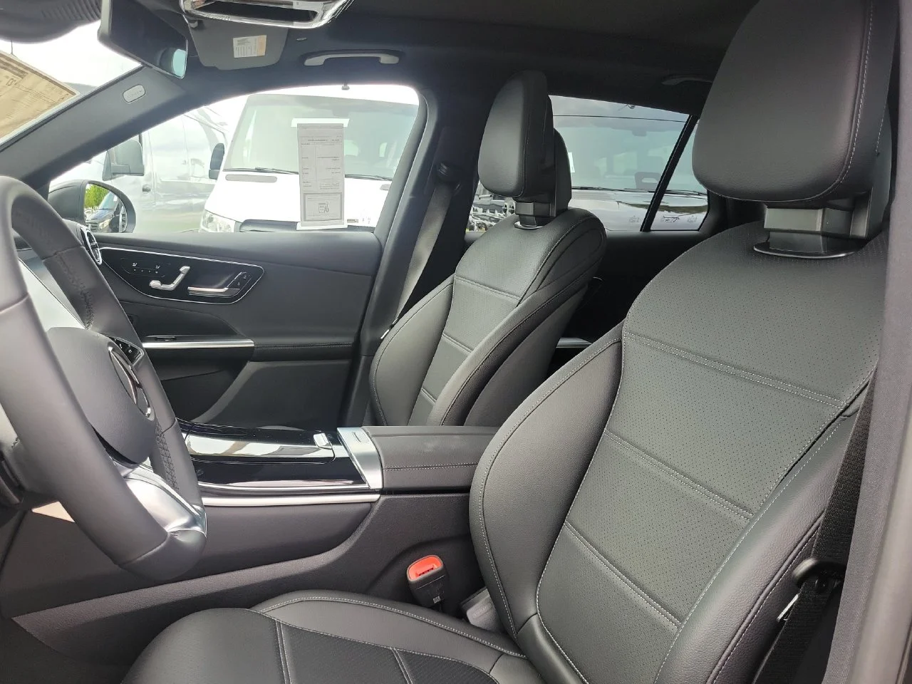 New 2027 MANUFAKTUR exclusive graphite grey magno Mercedes-Benz GLC 300 image 21