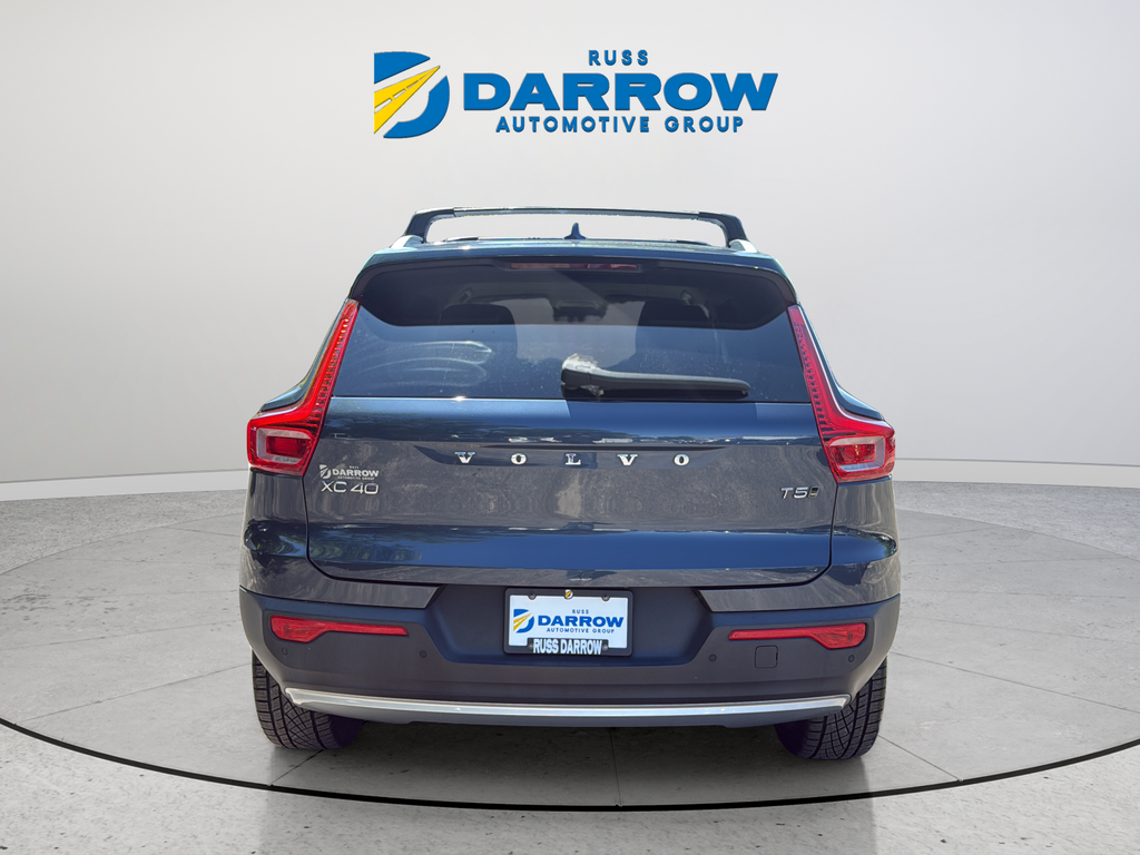 Used 2021 Blue Volvo Momentum image 15