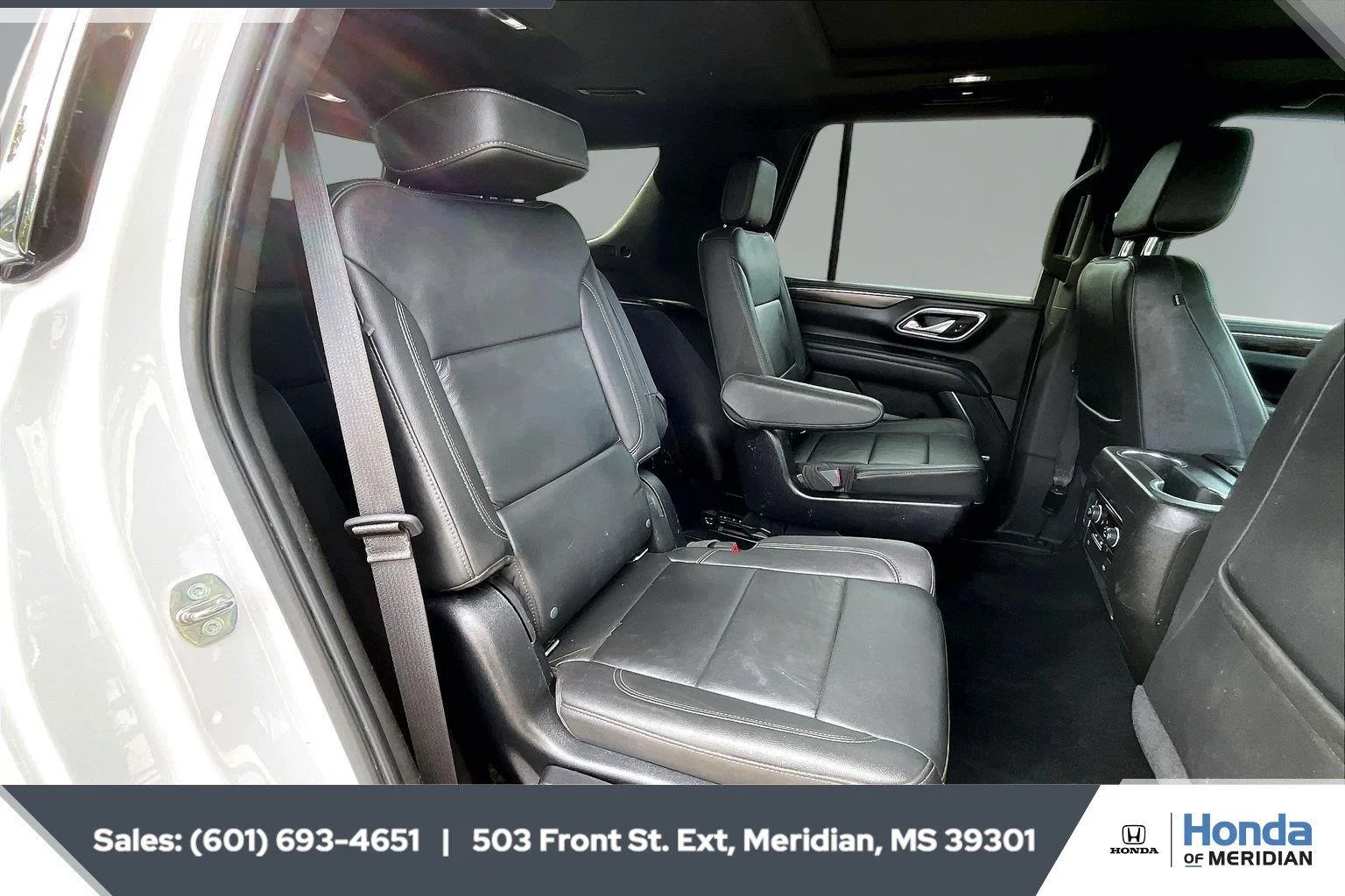 Used 2021 Summit White Chevrolet Z71 image 20