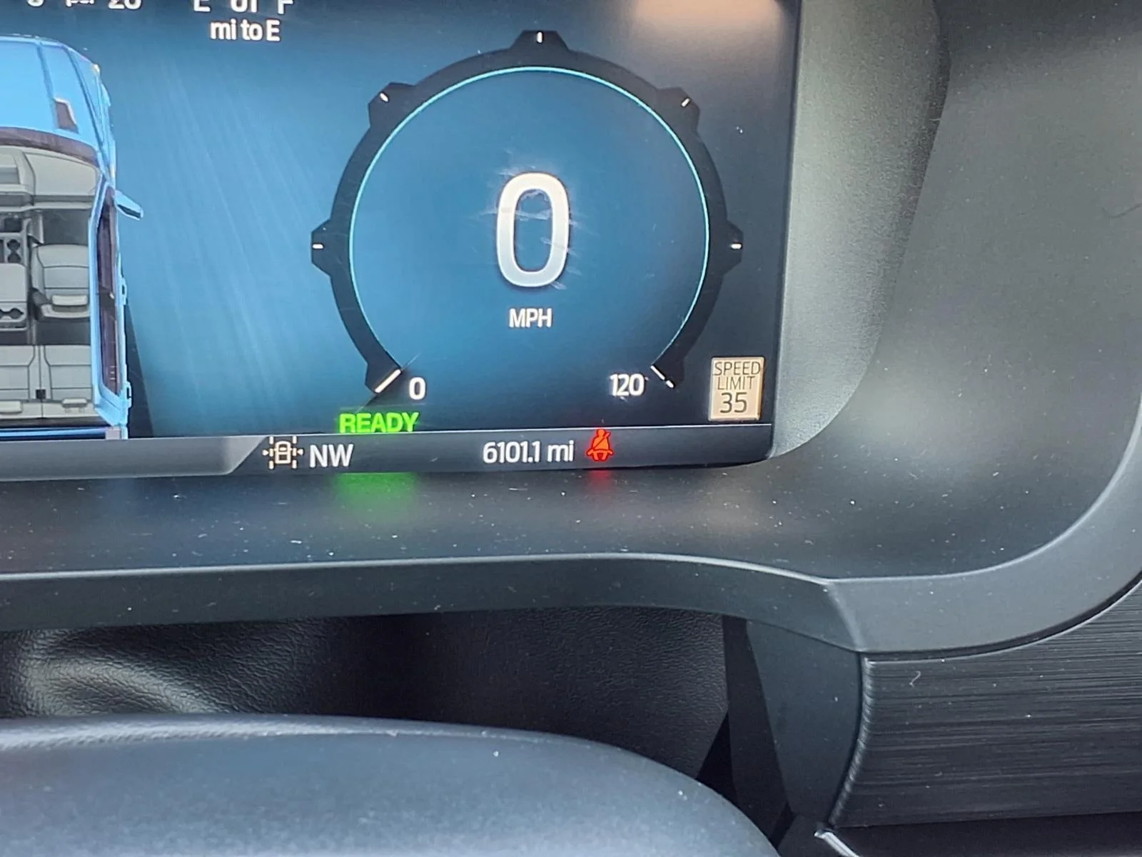 Used 2024 Avalanche Ford XLT image 31