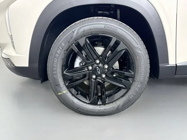 New 2026 White Sands Chevrolet ACTIV image 28