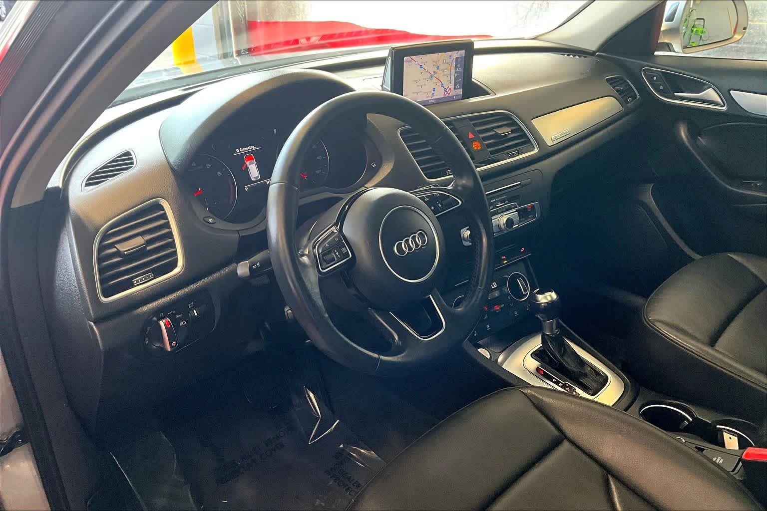 Used 2017 Florett Silver Metallic Audi Premium Plus image 18