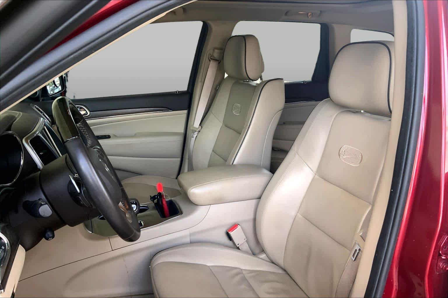 Used 2014 Deep Cherry Red Crystal Pearlcoat Jeep Overland image 7