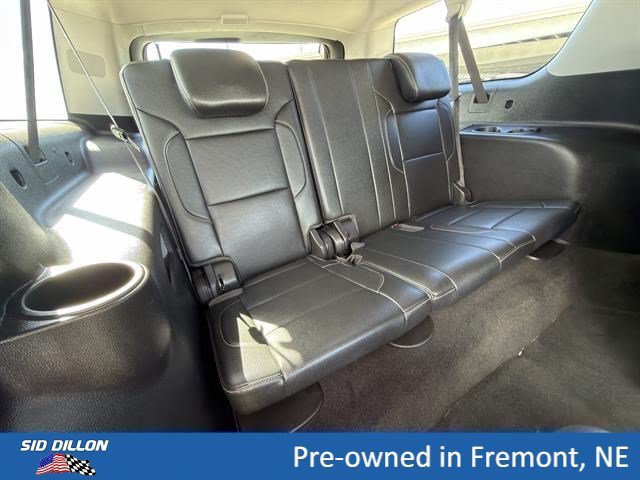Used 2018 White Frost Tricoat GMC SLT image 22
