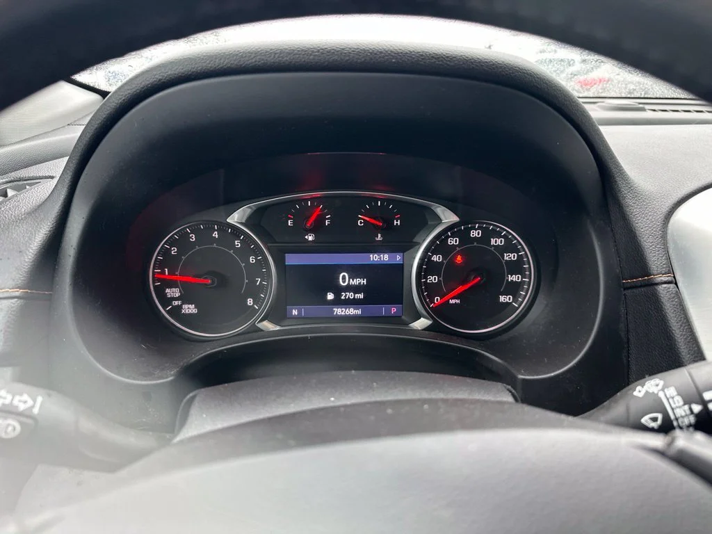 Used 2020 White GMC SLT image 12