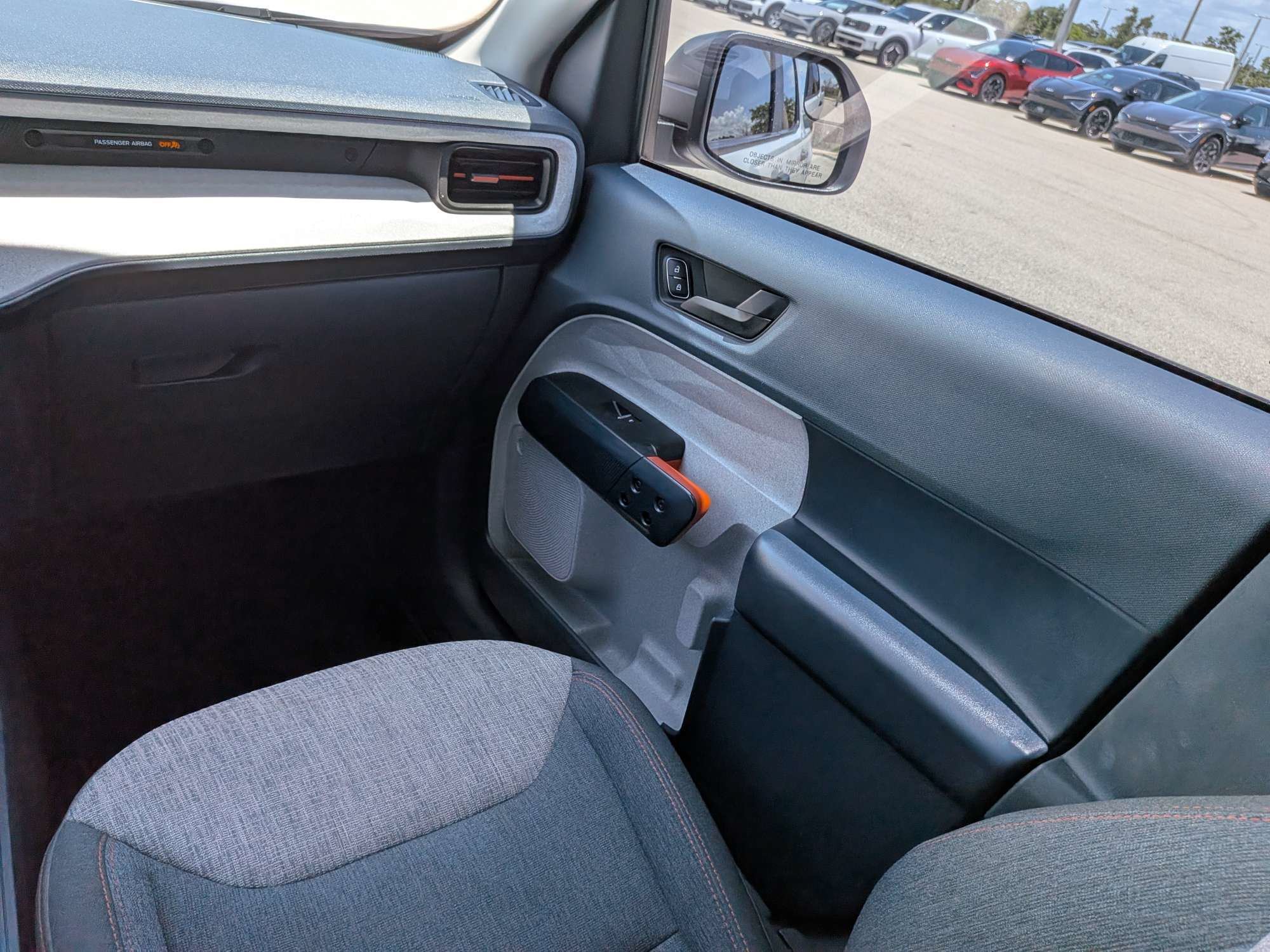 Used 2022 Oxford White Ford XLT image 21