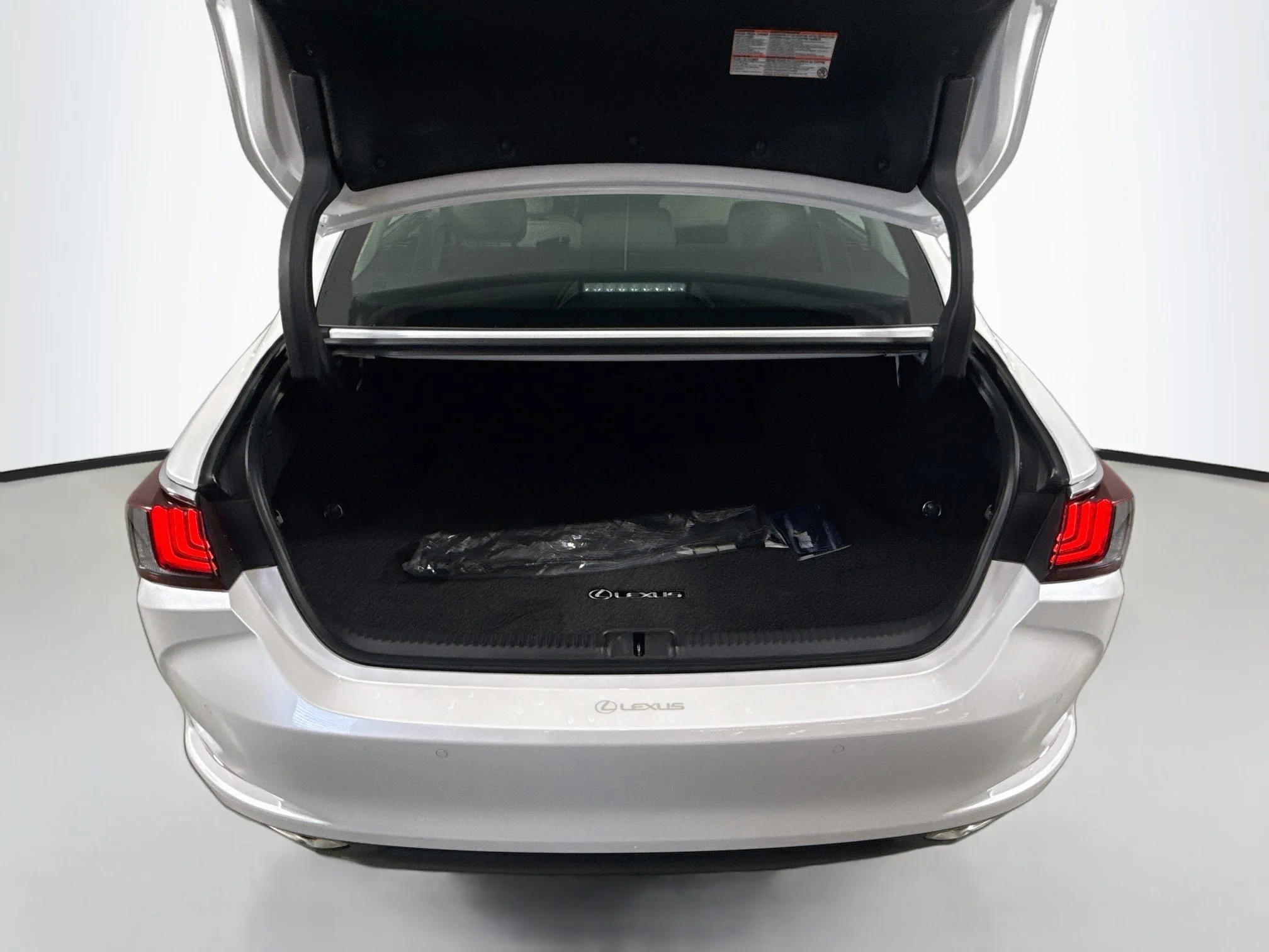 Certified Used 2025 Eminent White Pearl Lexus 350 Ultra Luxury image 25