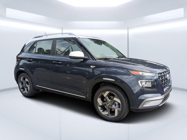 2026 Hyundai VENUE SEL w/Two-Tone Roof