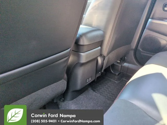 Used 2022 Mercury Gray Metallic Mitsubishi  image 28