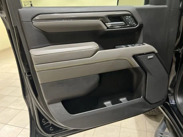 2022 Chevrolet Silverado 1500 ZR2 - Photo 21