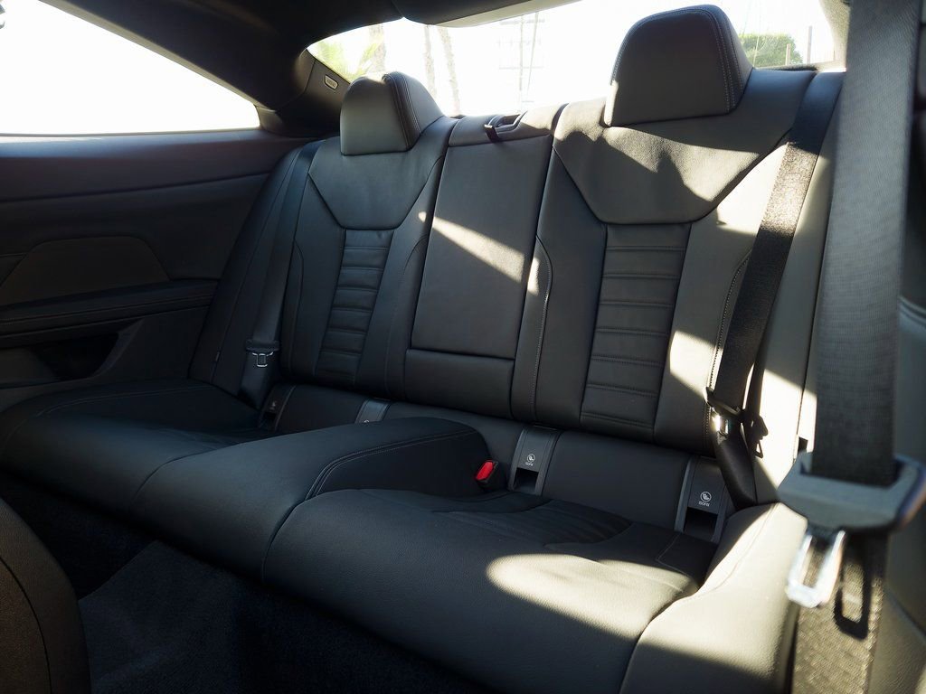 2026 BMW 4 Series M440i - Photo 17