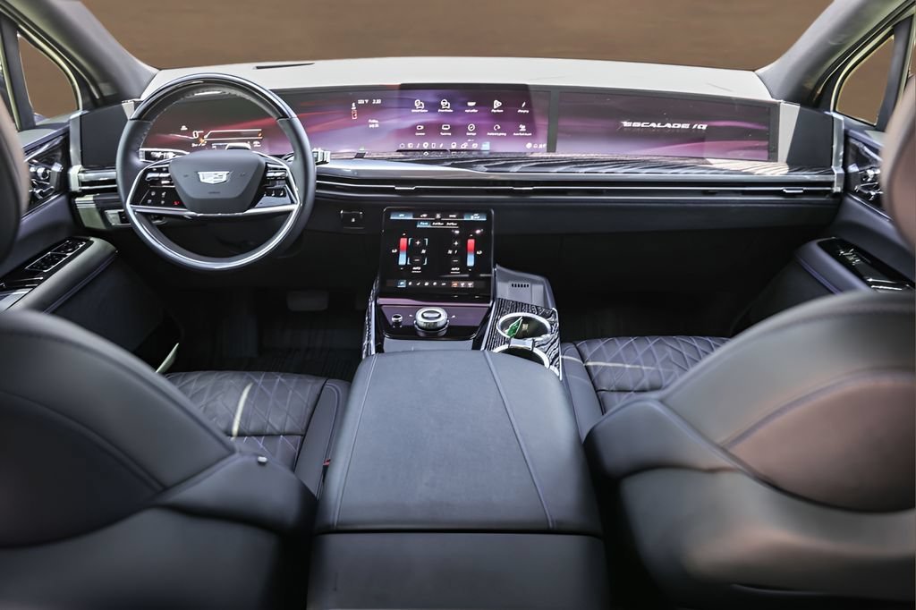 Certified Used 2025 Black Raven Cadillac Sport 1 image 25