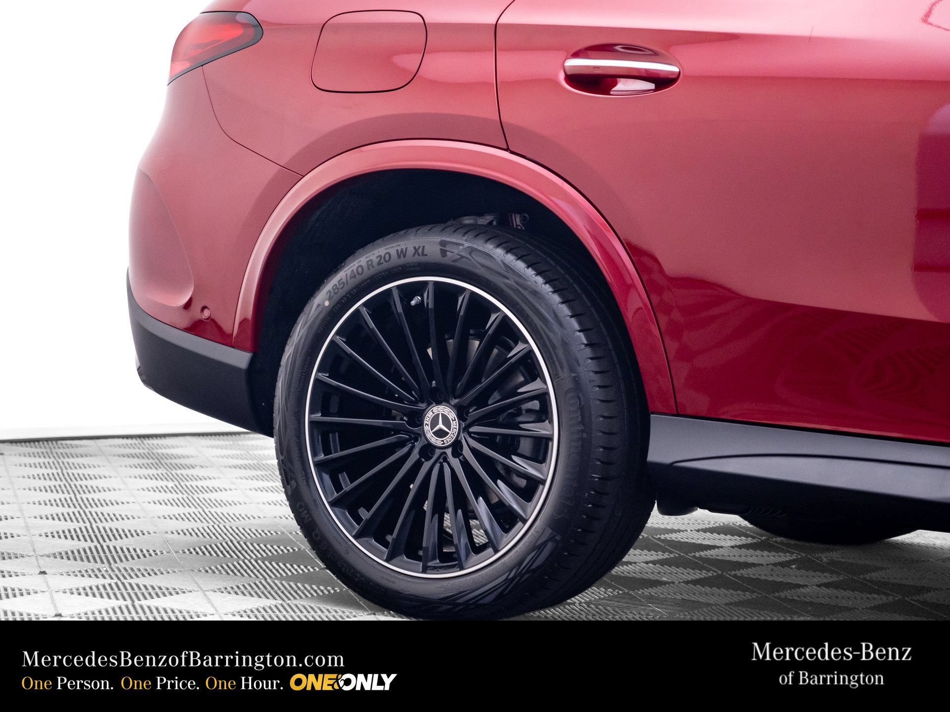 New 2026 MANUFAKTUR Patagonia Red Metallic Mercedes-Benz GLC 300 image 86