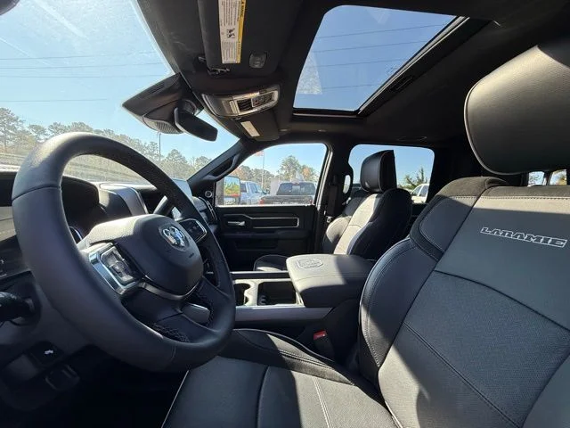 2025 RAM 2500 Laramie - Photo 11