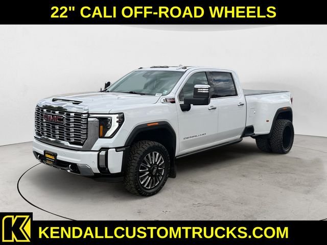 Used 2024 White GMC Denali image 1