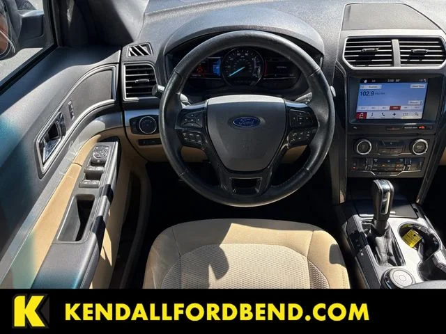 Used 2017 Canyon Ridge Metallic Ford XLT image 17