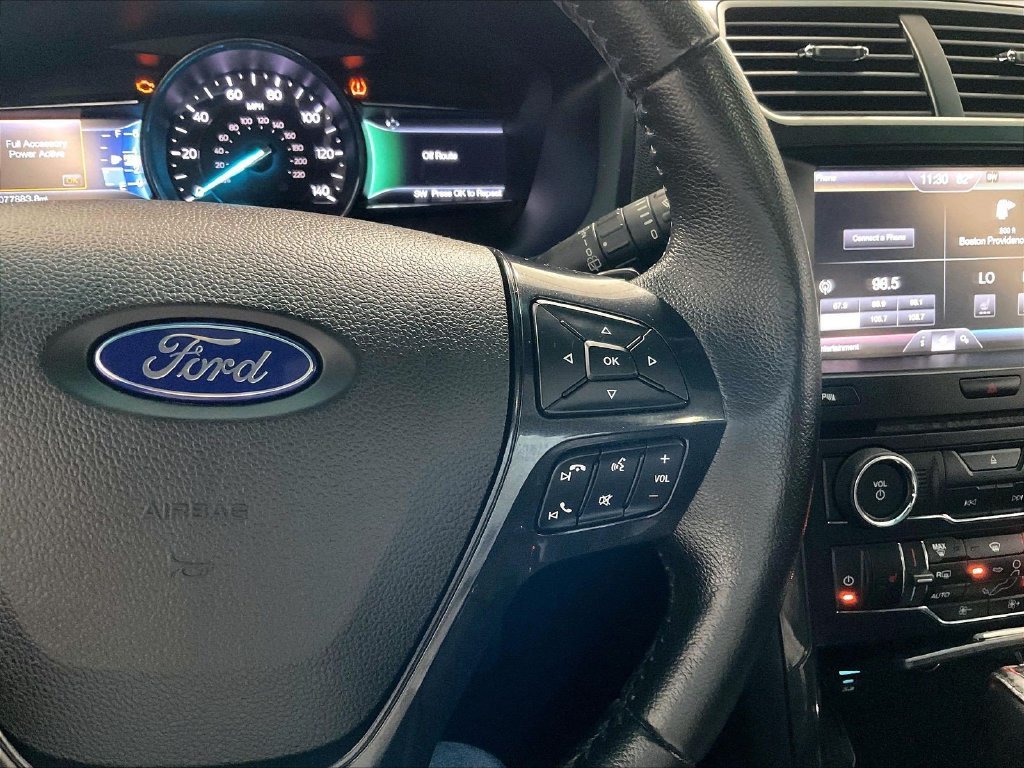 Used 2016 Gray Ford XLT image 25