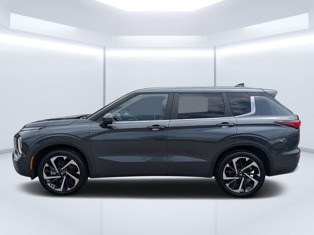Used 2024 Gray Mitsubishi SE image 6