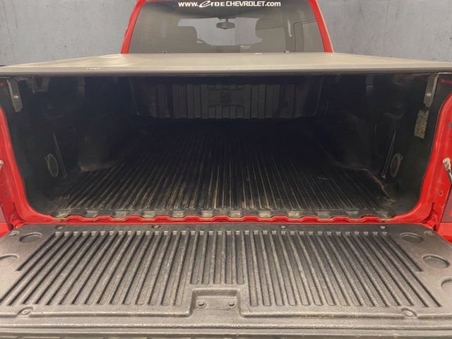 Used 2011 Red GMC SLE image 20
