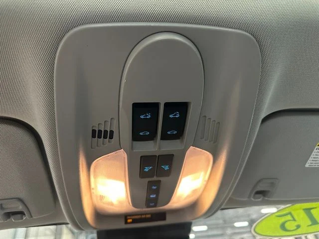Used 2015 Green Chevrolet LT image 27