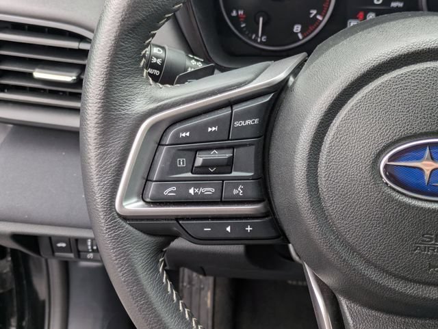 Used 2025 Crystal Black Silica Subaru Premium image 17