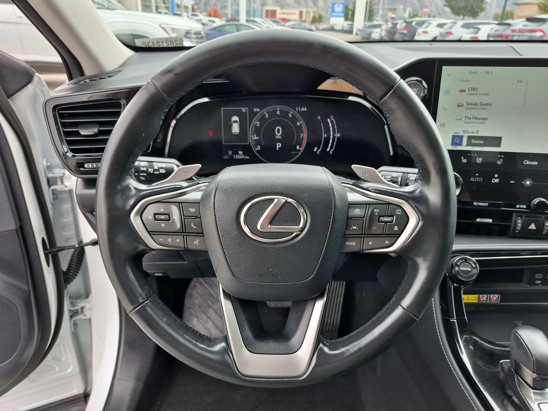 Used 2025 White Pearl Lexus NX 350 Premium image 18